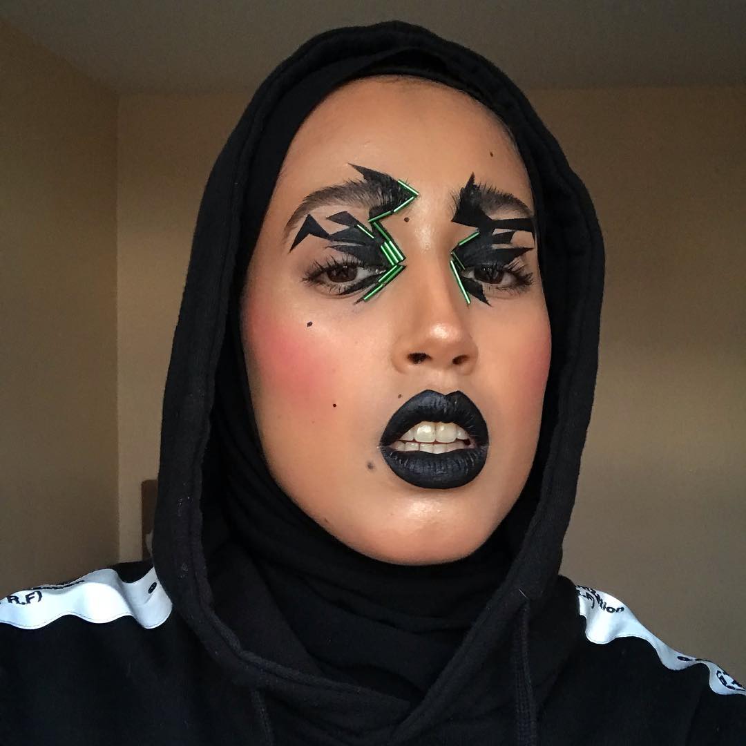 salwa rahman black makeup look