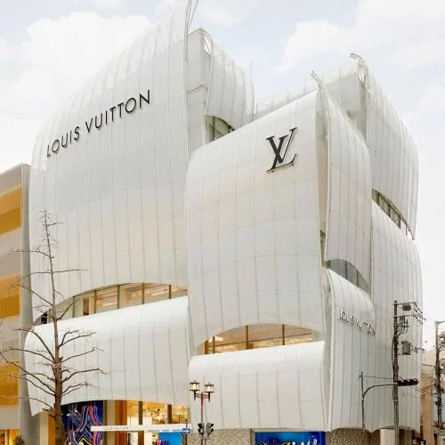 Louis Vuitton restaurant exterior